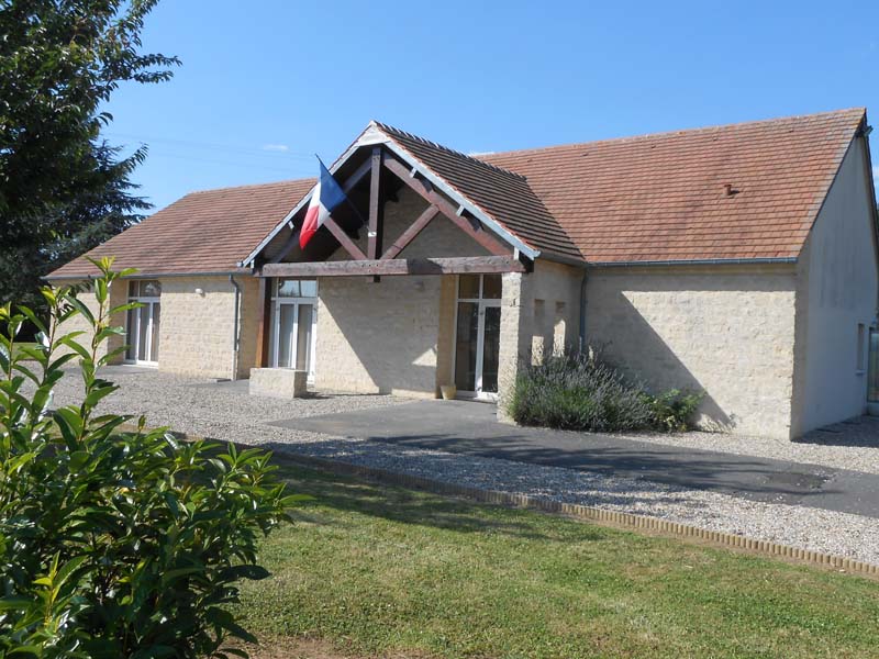 Salle de Boubiers_60240 BOUBIERS Salle de Boubiers_60240 BOUBIERS